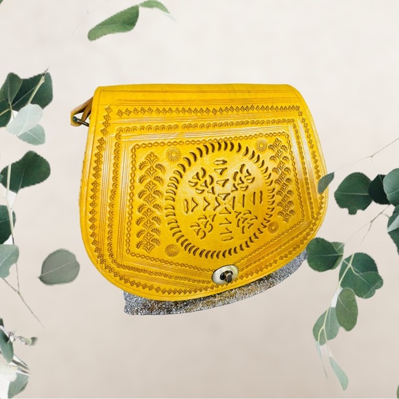 vintage Genuine Leather Handmade Messenger Boho Crossbody Bag Gift No tags - Picture 13 of 15